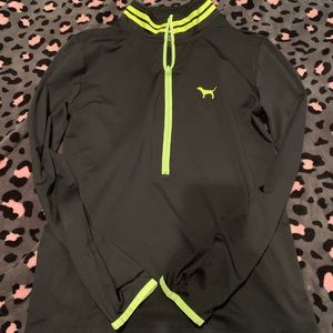 Vs pink workout shirt